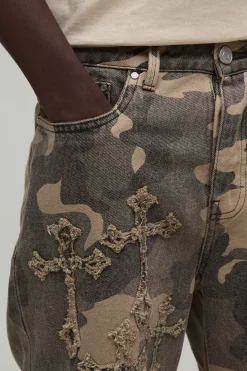 Jean Délavé Coupe Ample Imprimé Camouflage Avec Croix Gothique