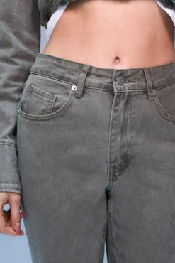 Jean Droit Taille Haute Avec Revers