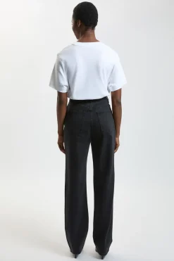 Jean Droit Taille Haute en Denim Rigide