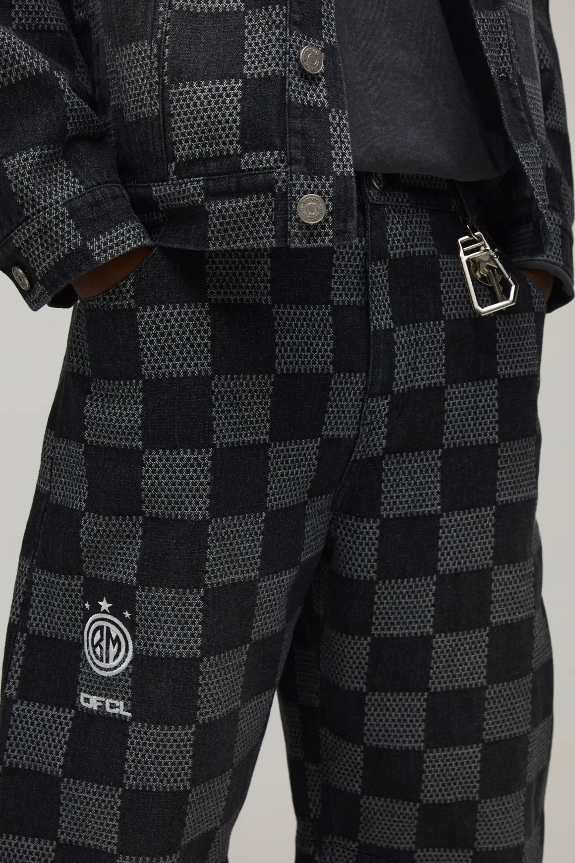 Jean en Denim Jacquard à Damier Coupe Barrel