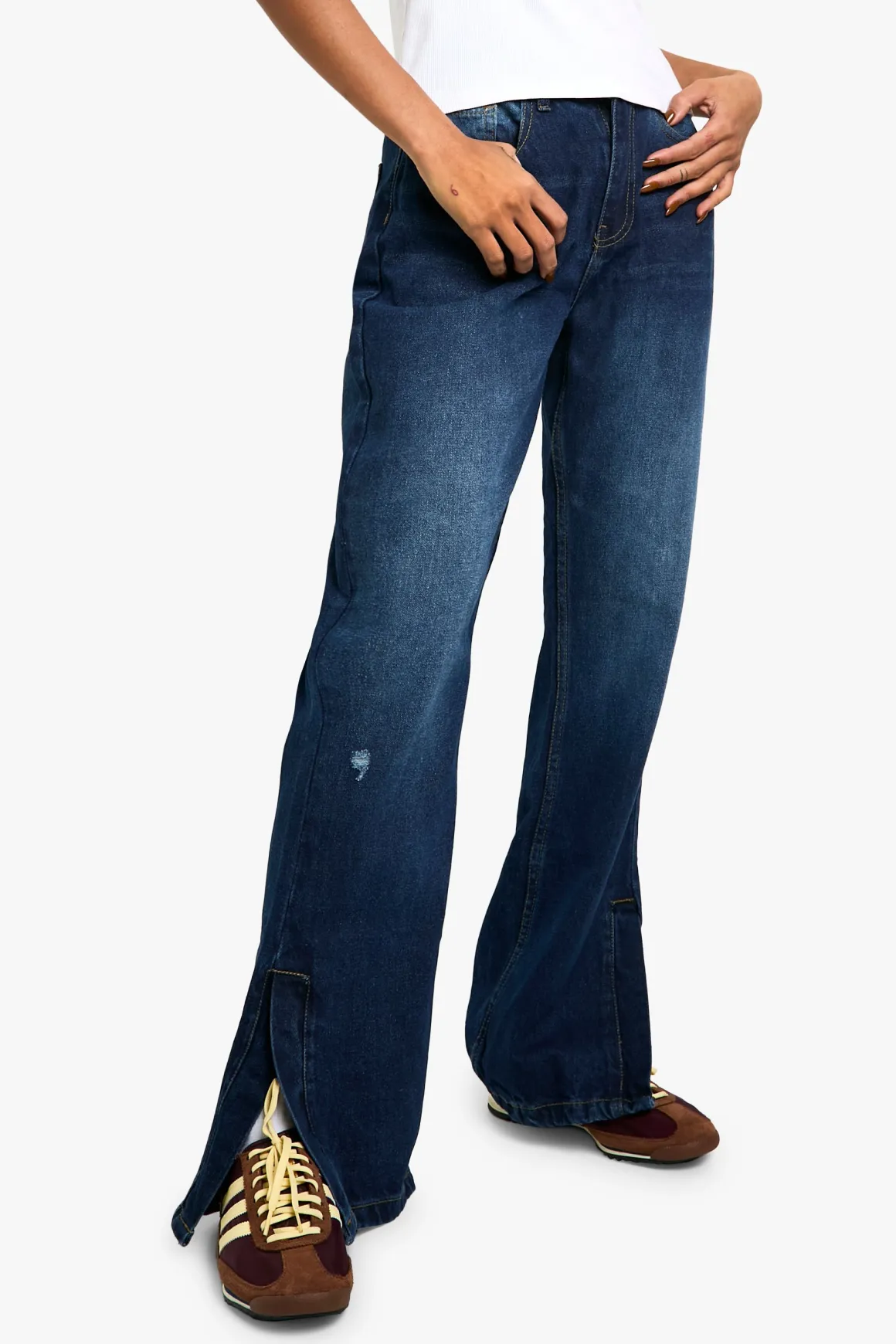Jean en denim à ourlet fendu et jambe évasée