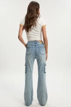 Jean flare cargo taille mi-haute