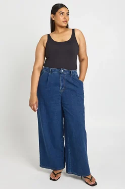 boohoo Jean Grande Taille À Jambe Large Et Plis<Femme Denim|Jeans