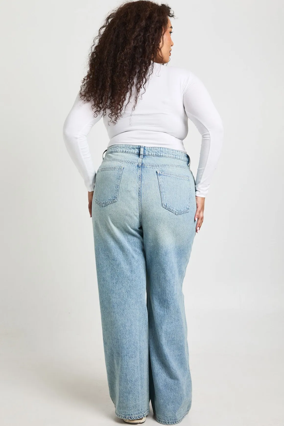 Jean Grande Taille Taille Haute Coupe Droite Basics