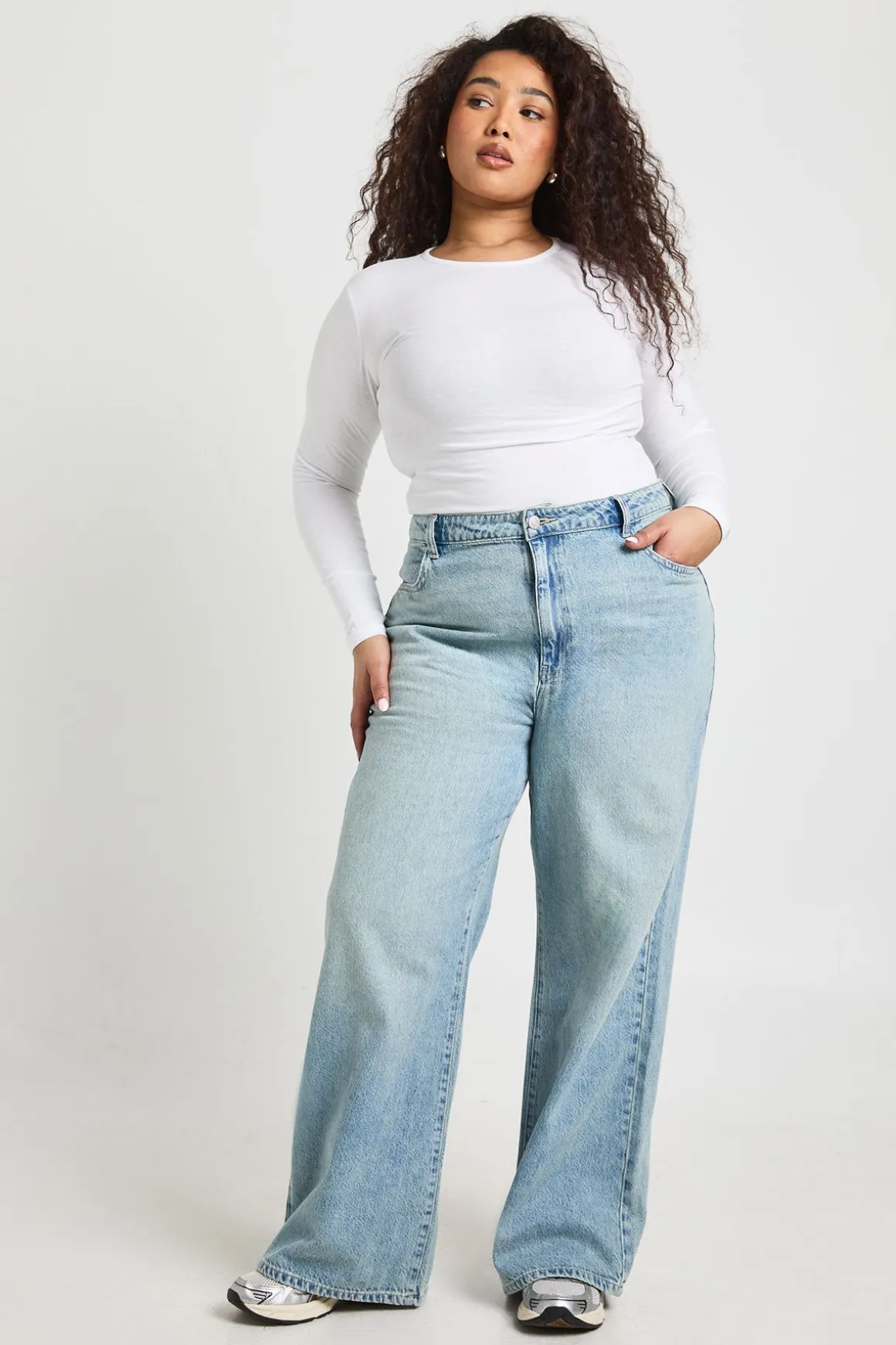 Jean Grande Taille Taille Haute Coupe Droite Basics