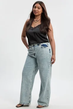 Jean grande taille à taille haute avec effet sculptant et jambe large