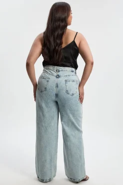 Jean grande taille à taille haute avec effet sculptant et jambe large
