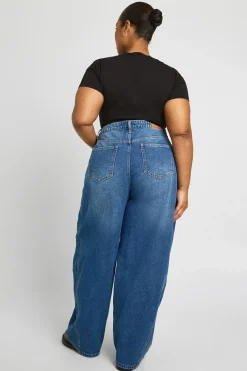 Jean grande taille à taille mi-haute, coutures torsadées et jambe en tonneau