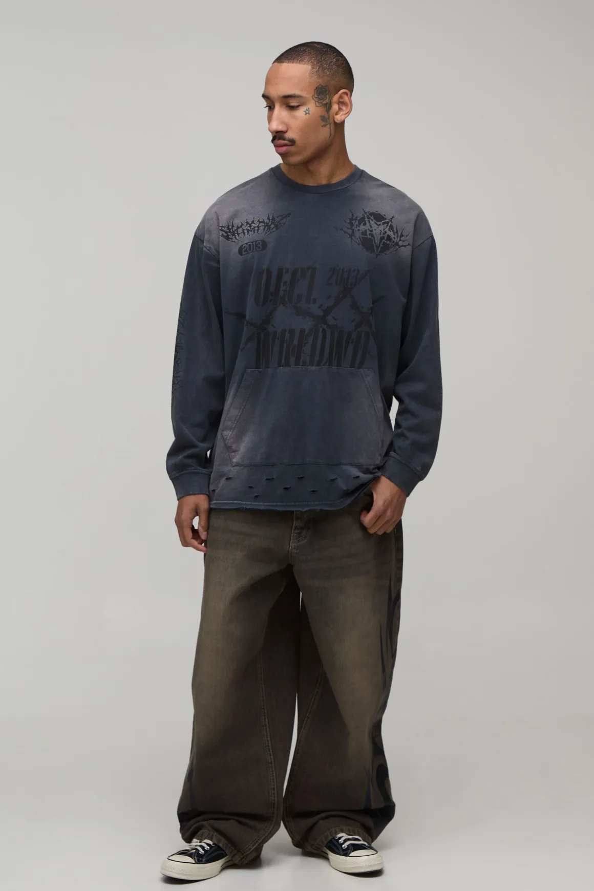 Jean Imprimé Gothique Coupe Baggy Délavé