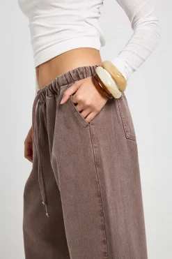boohoo Jean Jambe Large À Taille Élastiquée<Femme Looks Chocolat|Denim