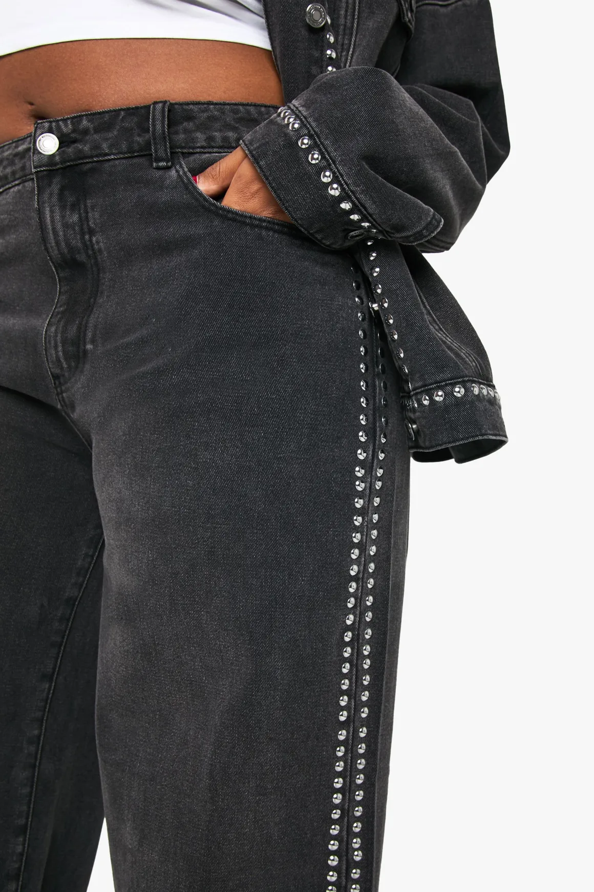 Jean à jambes larges clouté Plus