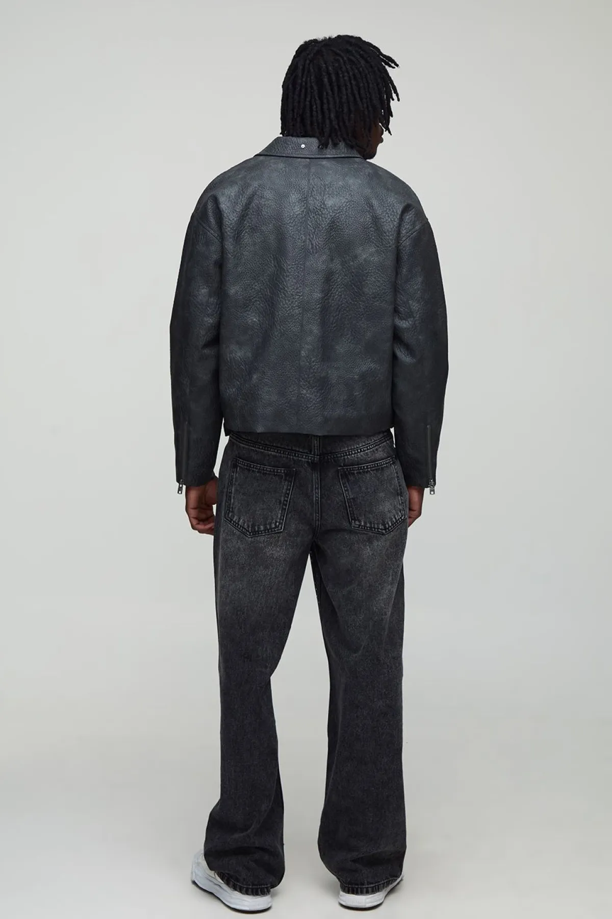 boohooMAN Jean long délavé à perles et strass, déchiré, coupe décontractée<Homme Denim|Tout Afficher