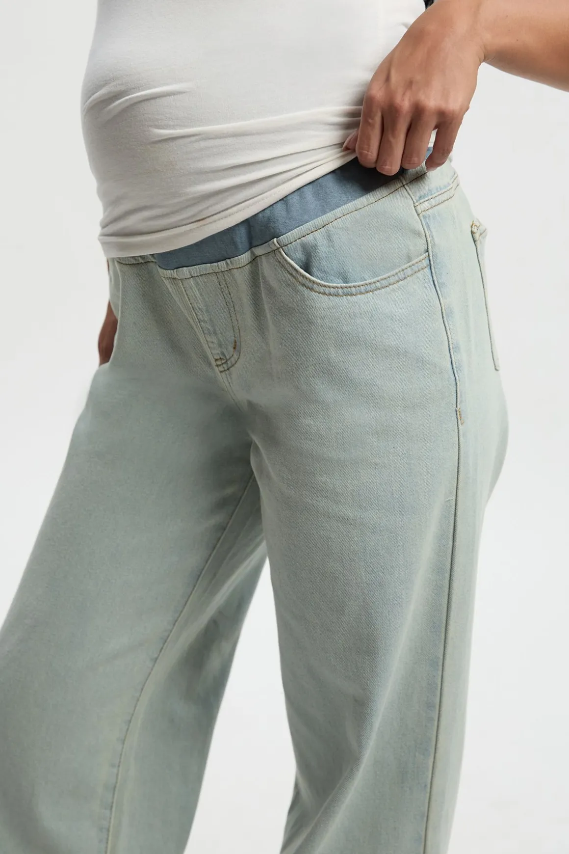 Jean Maternité à Taille Haute et Jambe Évasée