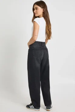 boohoo Jean Mom à taille haute basique<Femme Denim|Jeans