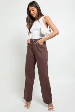 Jean orné à taille haute et à jambes larges