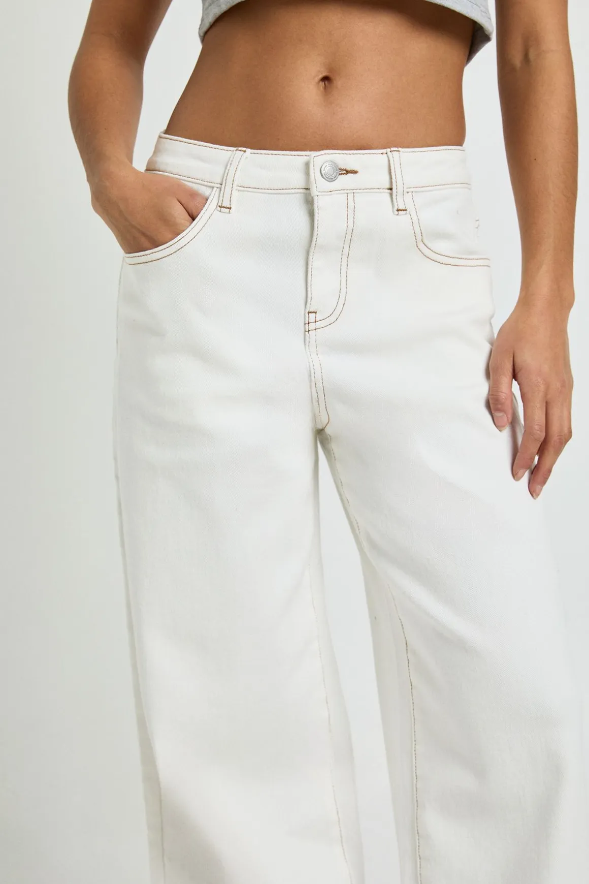 Jean Petite Taille Haute Jambes Larges avec Revers