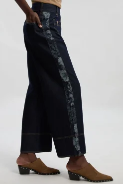 Jean Petite Taille Jambe Large En Denim Avec Contraste Jacquard