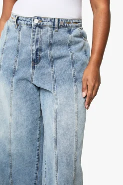 boohoo Jean Plus à taille réglable et jambe large<Femme Denim|Jeans