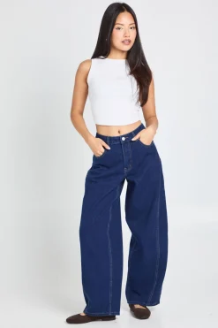 Jean pour petite taille à taille mi-haute, couture torsadée et jambe tonneau