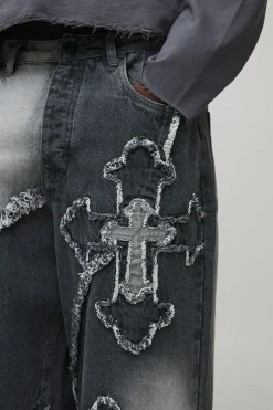 boohooMAN Jeans ample avec appliqué croisé sur tout le vêtement<Homme Jeans Grande Taille|Denim