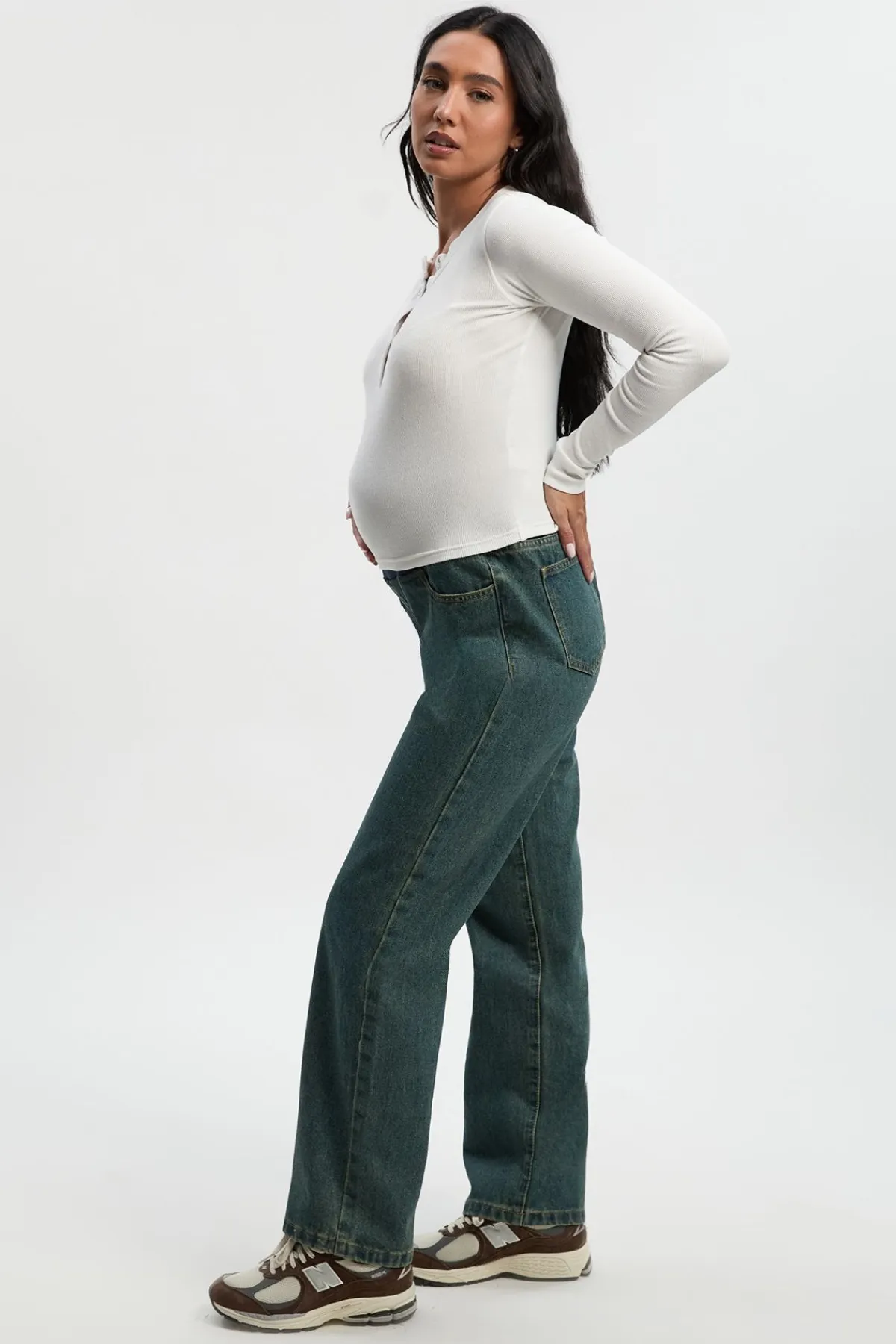boohoo Jeans de maternité à jambes droites portés par-dessus le ventre<Femme Denim|Jeans