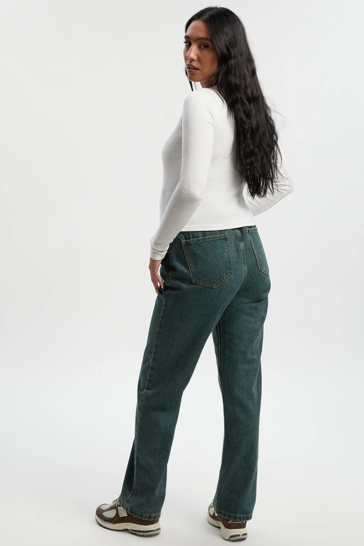 boohoo Jeans de maternité à jambes droites portés par-dessus le ventre<Femme Denim|Jeans