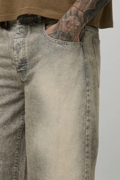 boohooMAN Jeans en denim délavé, teinté, rigide, ample pour grandes tailles<Homme Denim|Tout Afficher