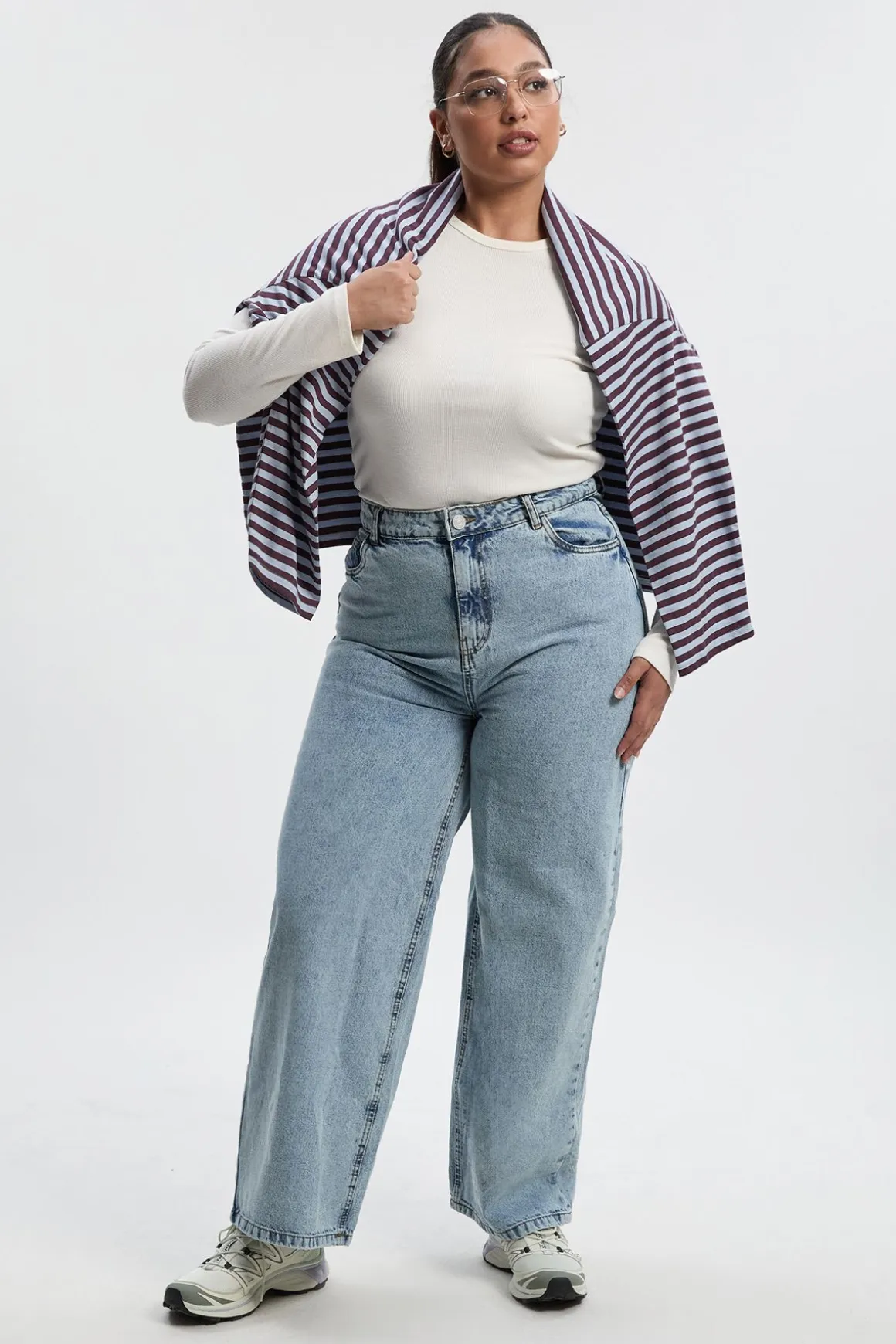 Jeans à jambe droite Boohoo Basics Plus