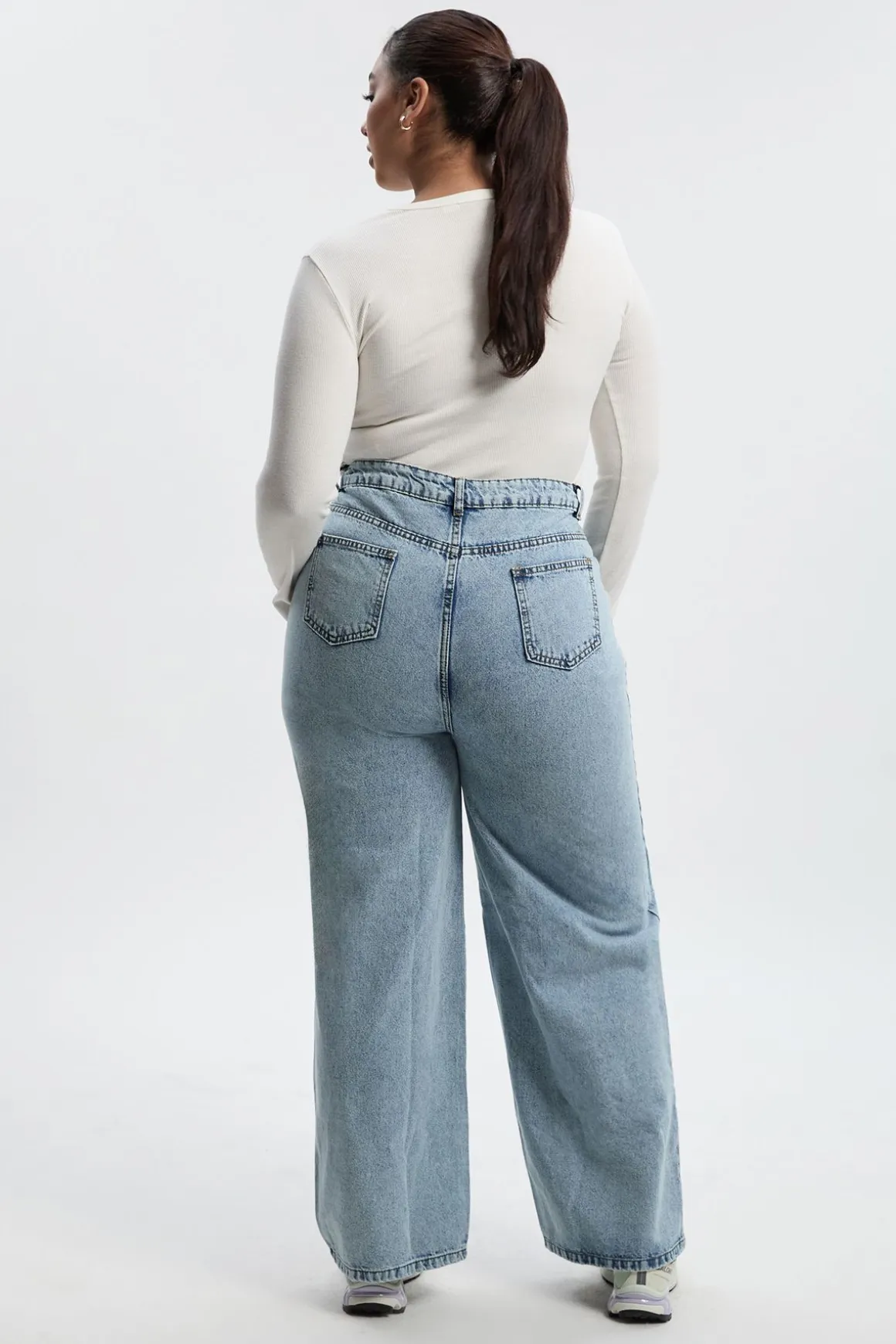 Jeans à jambe droite Boohoo Basics Plus