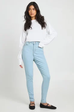 Jean Skinny Taille Haute Sculptant le Fessier