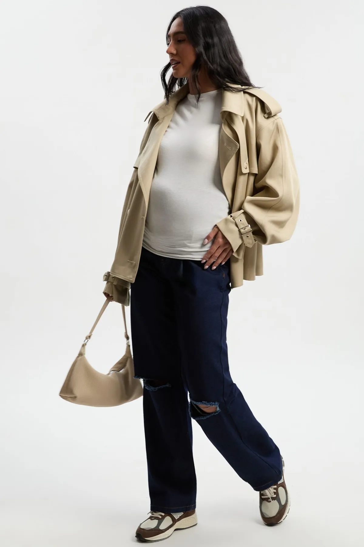 boohoo Jeans Maternité Over The Bump à genou déchiré style boyfriend<Femme Denim|Jeans