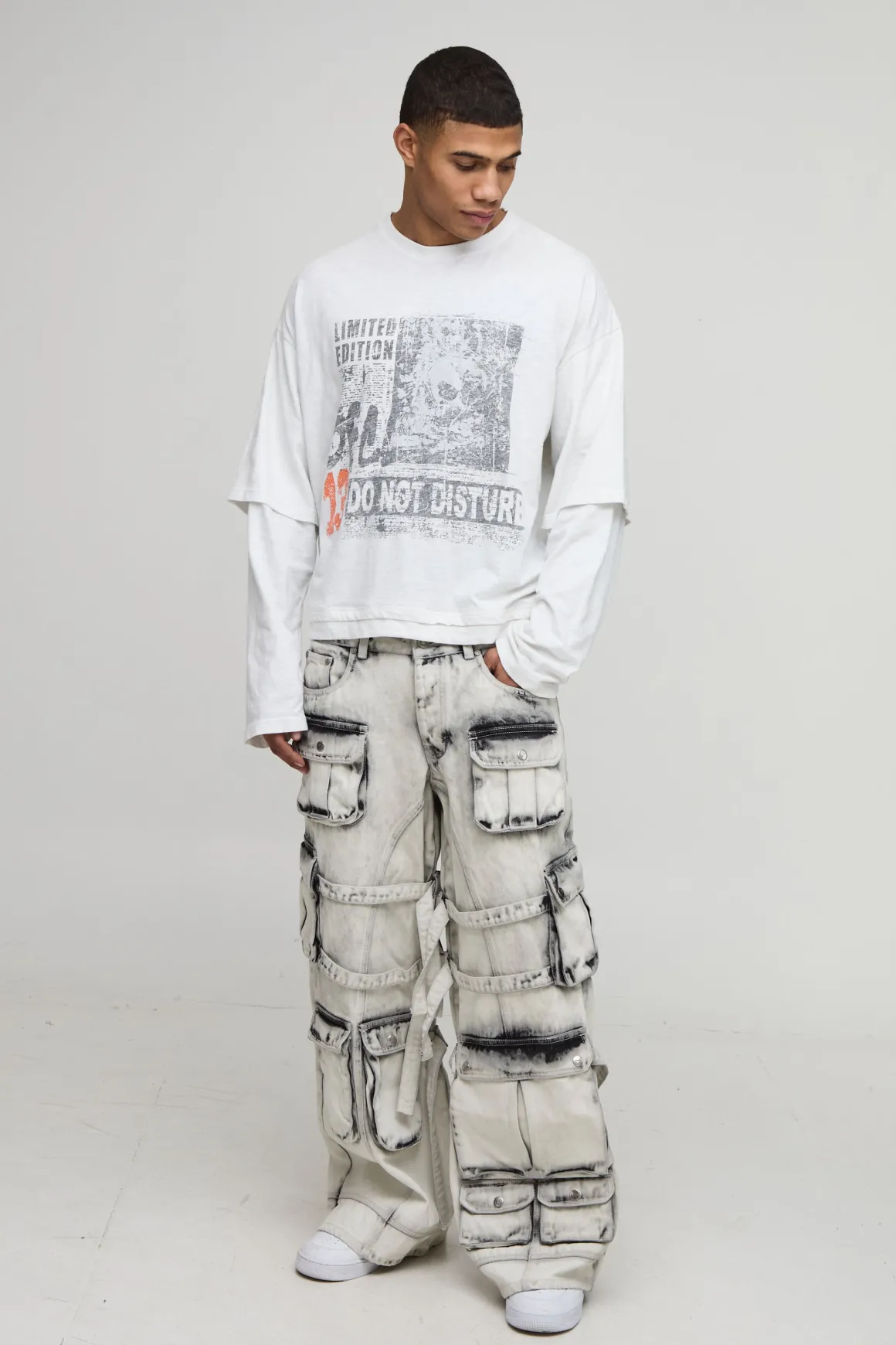 Jeans multi-cargo super baggy, extrêmement délavés