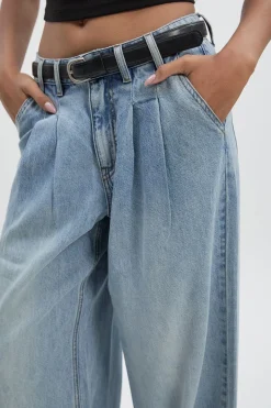 Jeans à taille haute, ultra-doux, ceinturés, plissés et à jambes larges