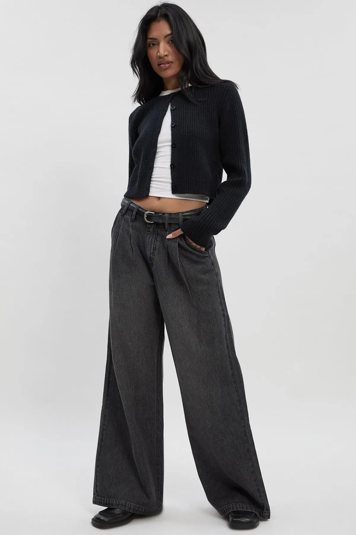 boohoo Jeans à taille haute ultra doux, ceinturés, plissés et à jambes larges<Femme Denim|Jeans
