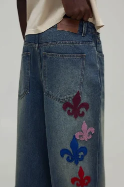 Jean Super Baggy Avec Appliqué Fleur De Lys