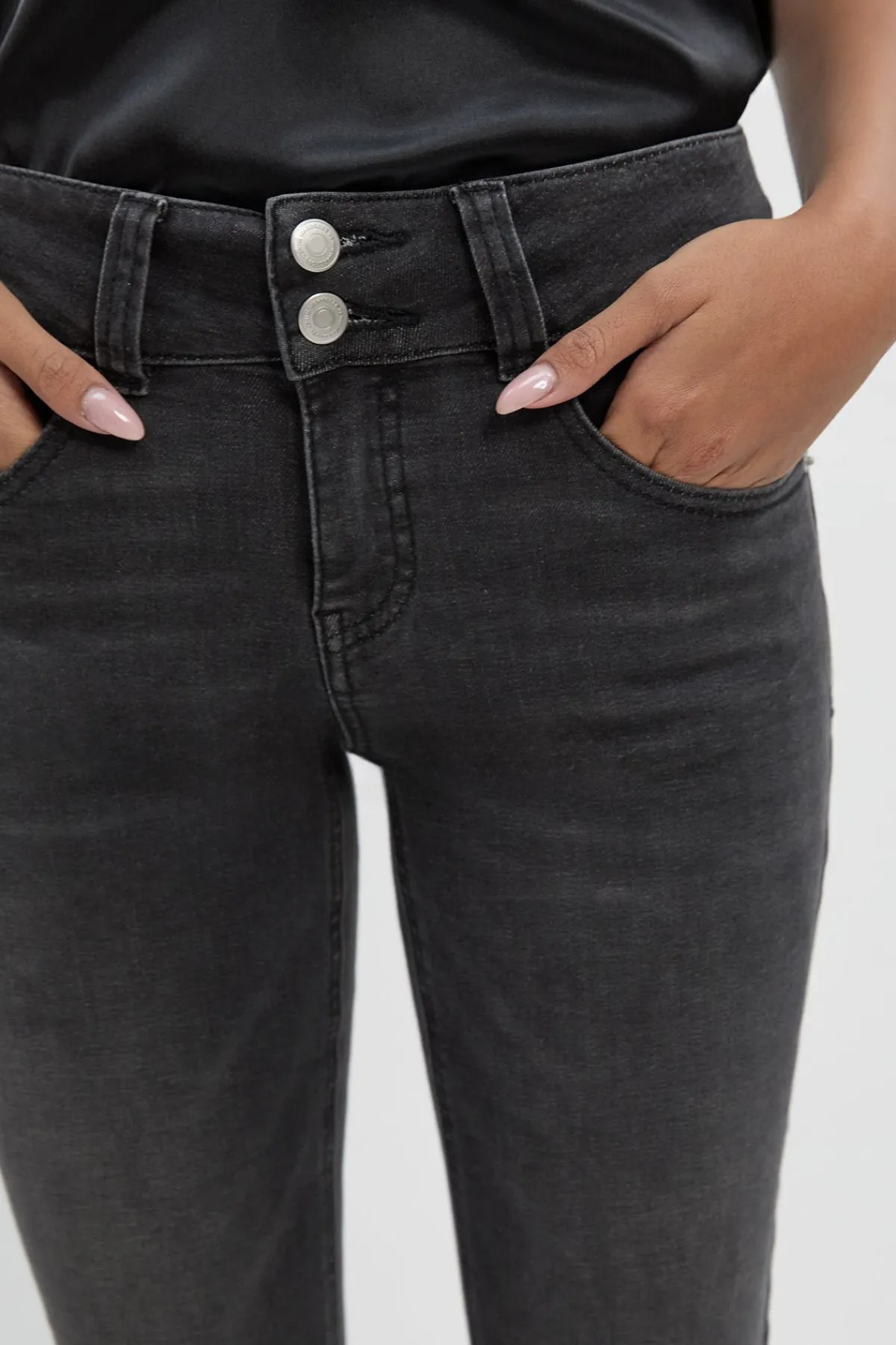 boohoo Jean taille basse à double bouton évasé<Femme Denim|Jeans