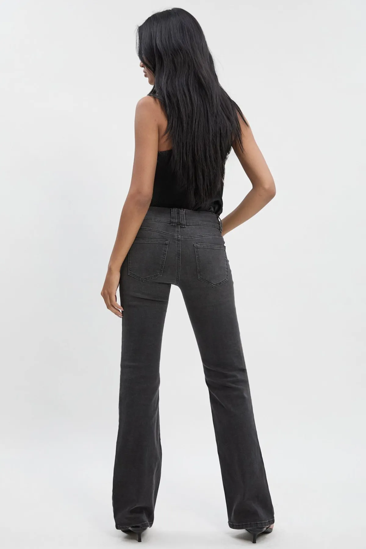 boohoo Jean taille basse à double bouton évasé<Femme Denim|Jeans