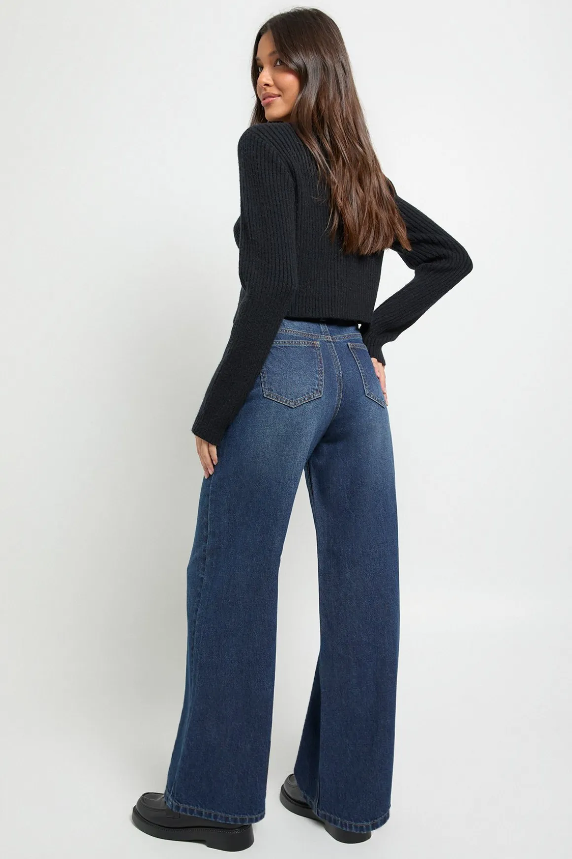 Jean Taille Haute à Ceinture Croisée et Jambes Larges