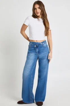 boohoo Jean taille haute à ceinture croisée et coupe droite<Femme Denim|Jeans