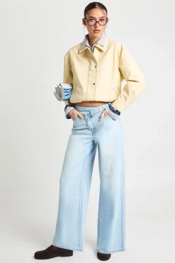 Jean Taille Haute à Ceinture Croisée et Jambes Larges