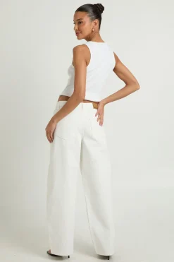 Jean À Taille Mi-haute Avec Détails De Coutures Et Jambe Barrel