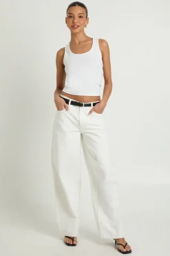 Jean À Taille Mi-haute Avec Détails De Coutures Et Jambe Barrel