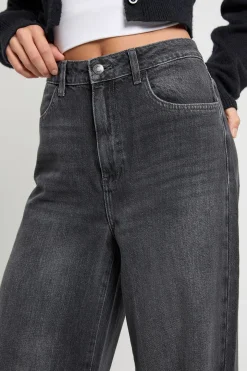 Jean Tall Boohoo Basics à taille haute et jambes larges