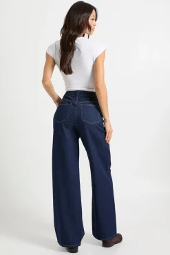 Jean Tall Boohoo Basics à taille haute et jambes larges