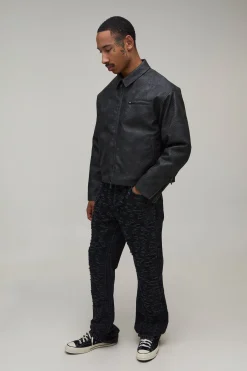 boohooMAN Jean Évasé Slim Empilé À Gousset Et Déchirures Intégrales<Homme Denim|Denim