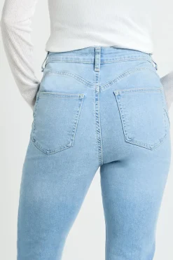 boohoo Jean Évasé Taille Haute Effet Synthétiquesh-up Petite Taille<Femme Denim|Jeans