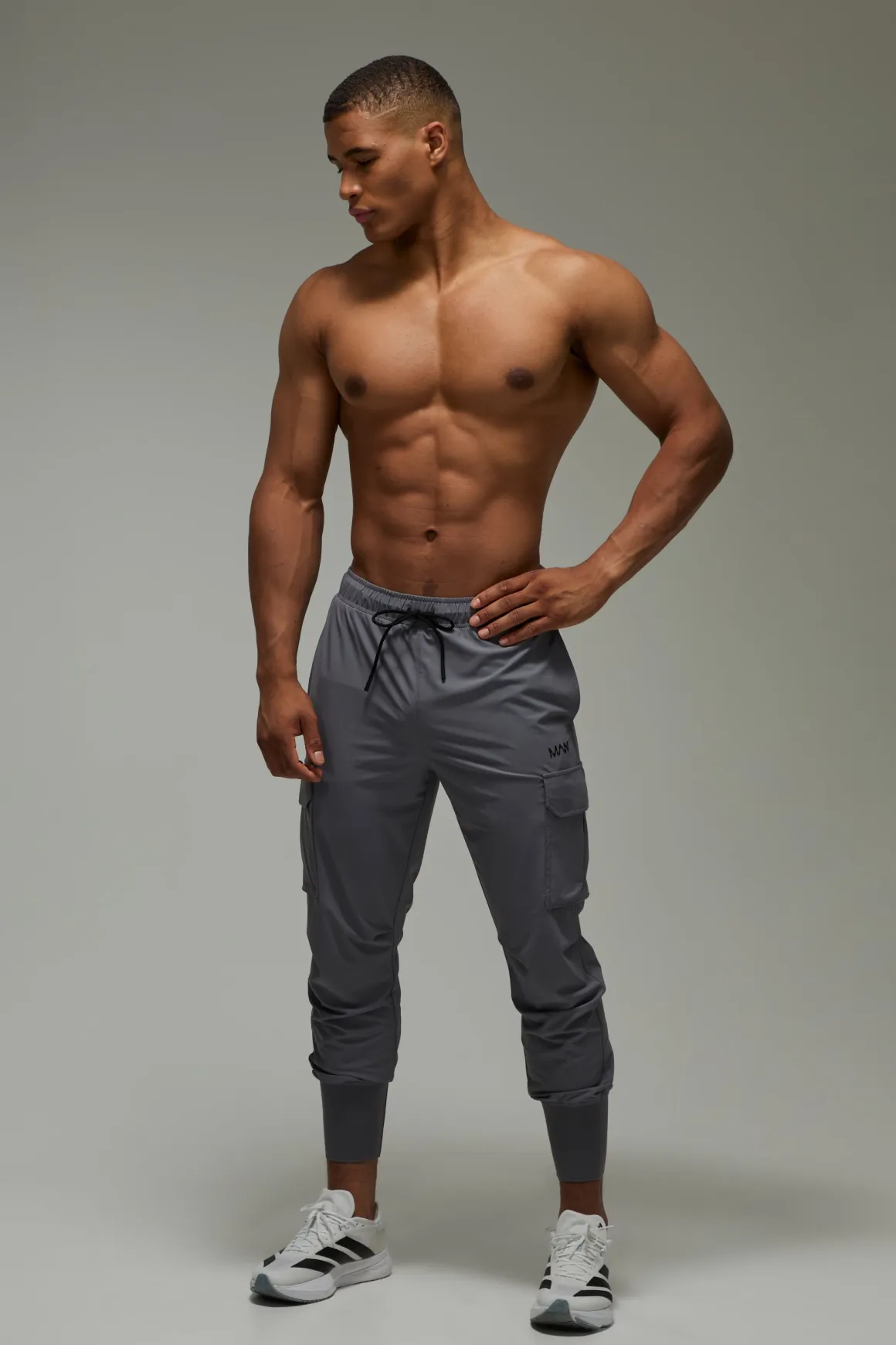 Jogger Cargo Homme Ajusté Avec Chevilles Resserrées Active