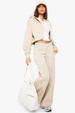 Jogger droit avec détails pintuck