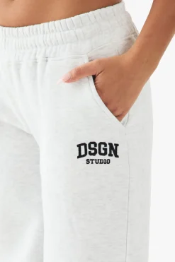 DSGN Studio Jogger Droit Brodé<Femme Pantalons|Basiques