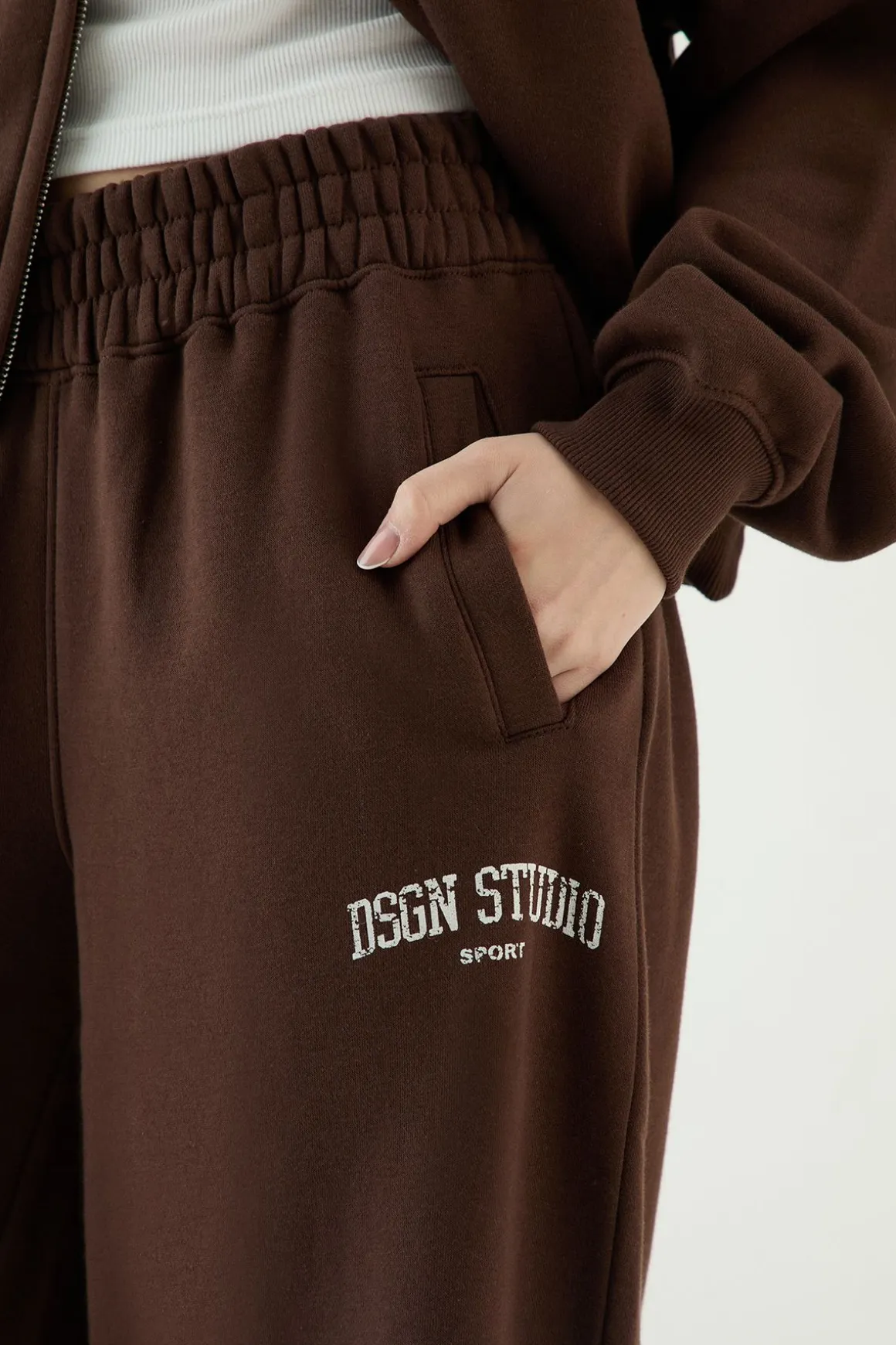 Jogger Droit Imprimé Collegiate Dsgn Studio